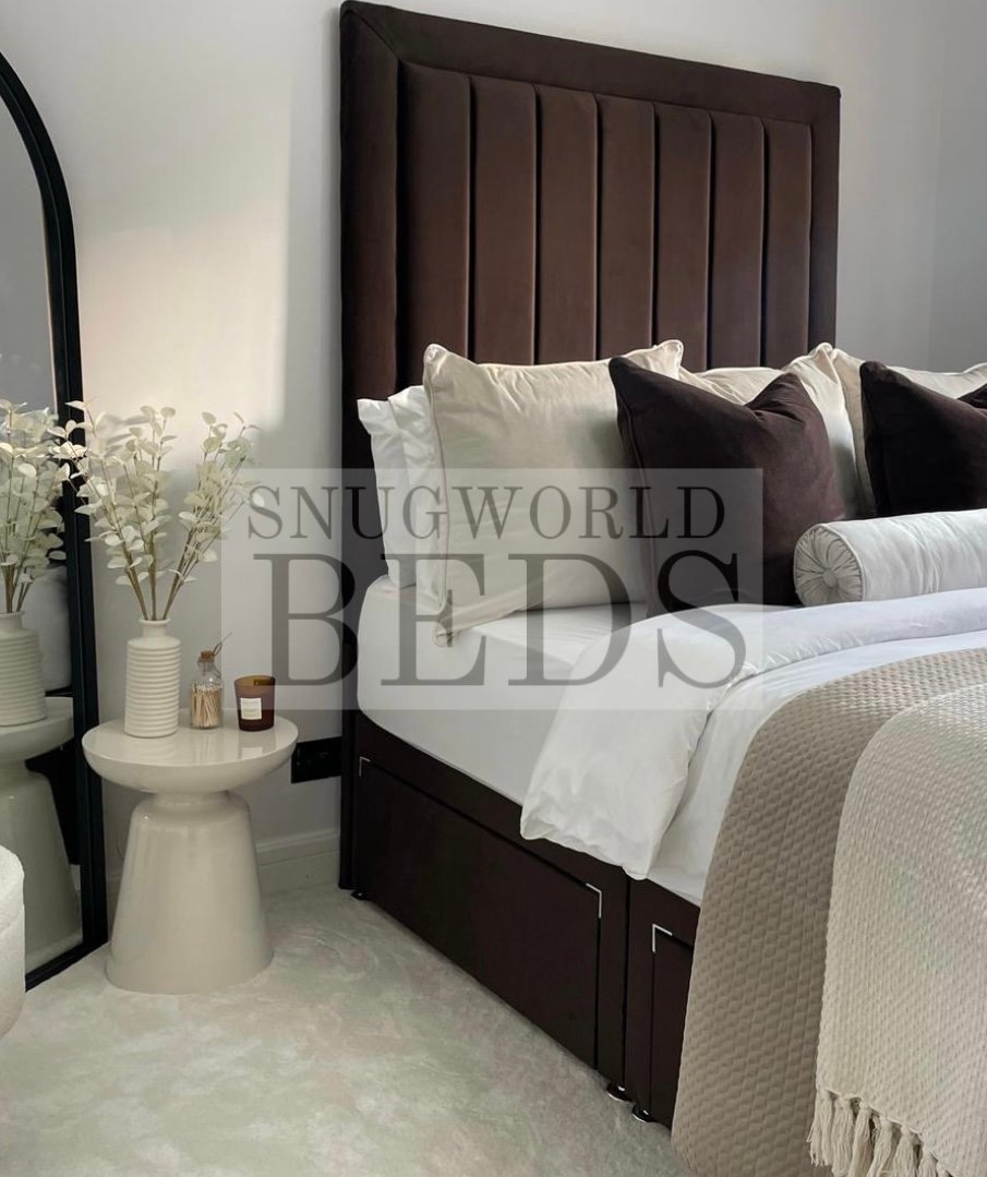Brussels Divan